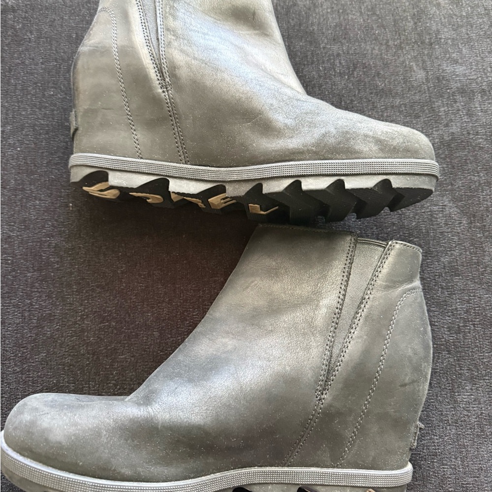 Sorel Black Wedge Ankle Boots Joan of Arc